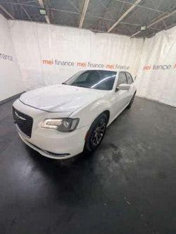 2016 Chrysler 300