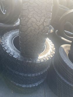 SET LT 275/65/20 BF GOODRICH ALL-TERRAIN GOOD USED $350 PRICE INCLUDES PROFESSIONAL INSTALLATION AND TAX