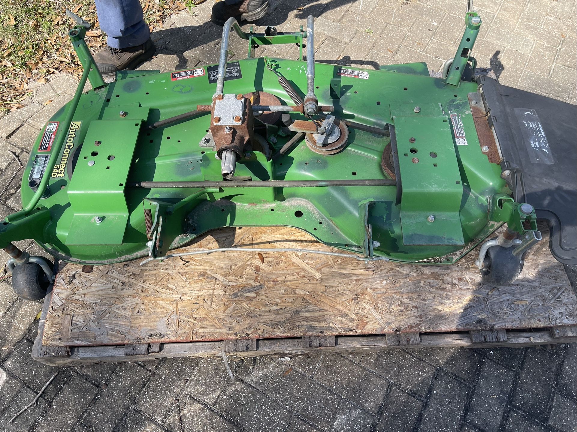 John Deere Auto connect Mower Deck 54d for Sale in Longwood, FL OfferUp