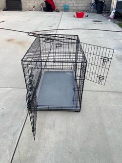 36X25X22 MEDIUM TO LARGE METAL DOG CRATE