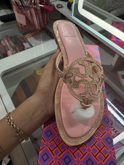 Tory burch