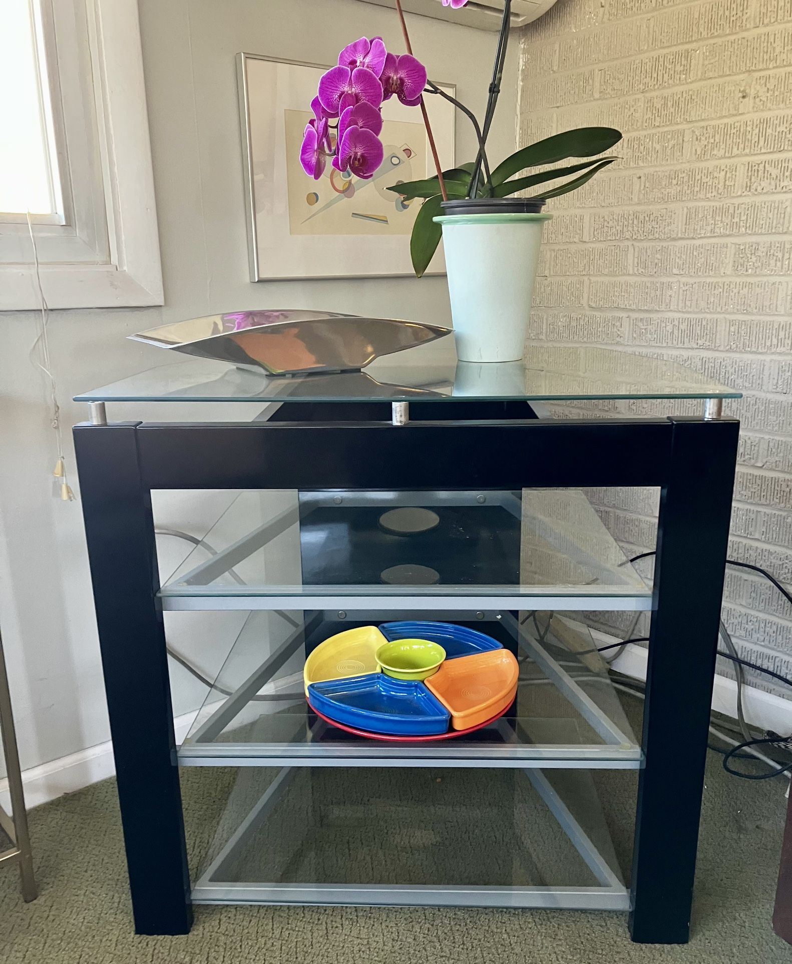 Audio/TV SHELF TECHCRAFT PTV30B. Best Offer
