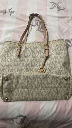 Michael Kors MK Signature Tote Bag