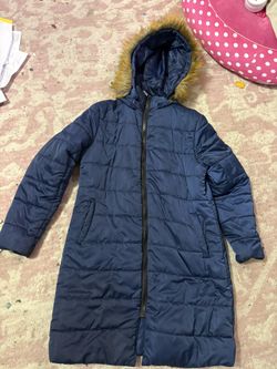 Long winter jacket for pregnant women