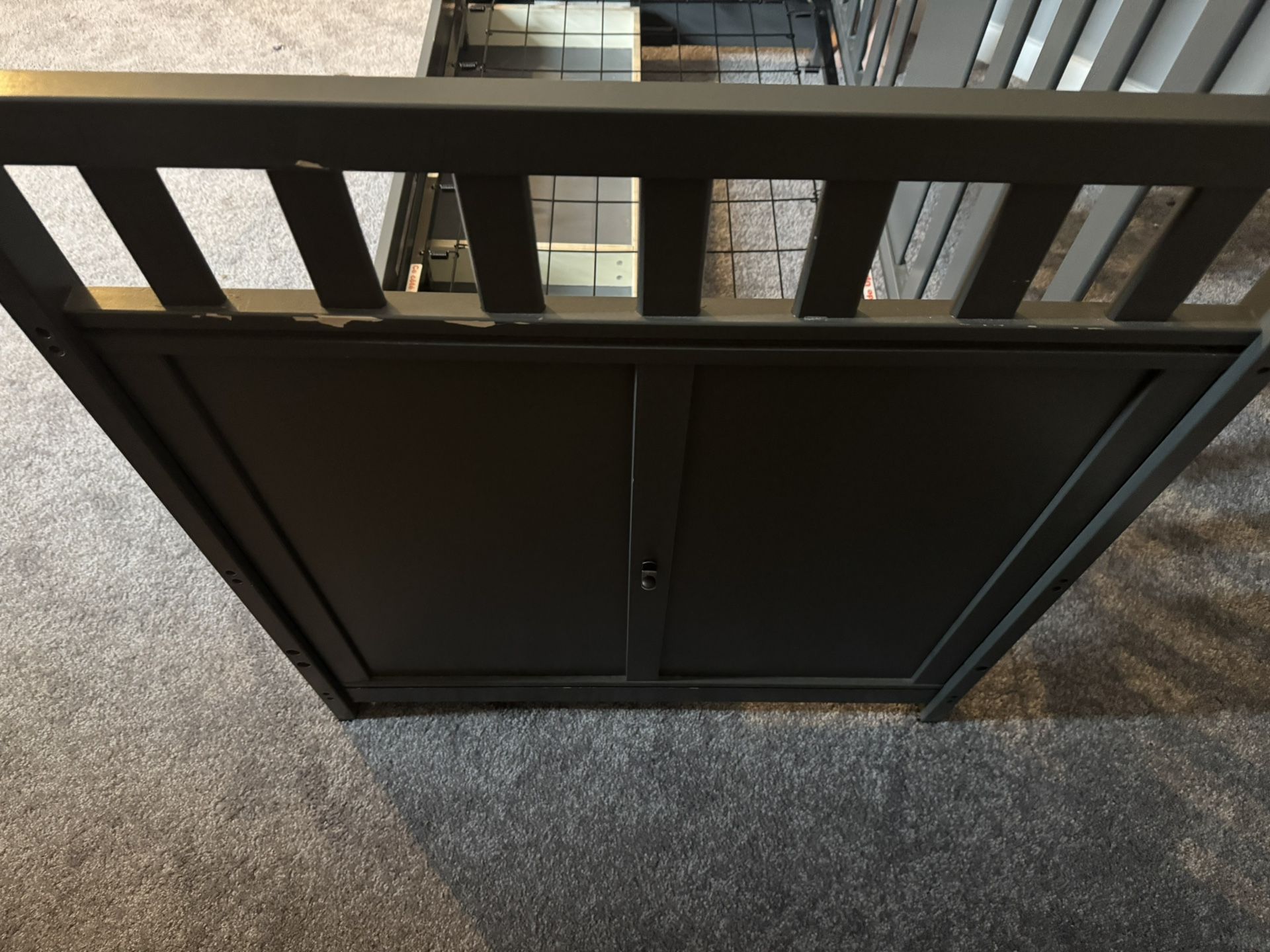 Graco Solano 4 in 1 Convertible Crib & Changer with Drawer