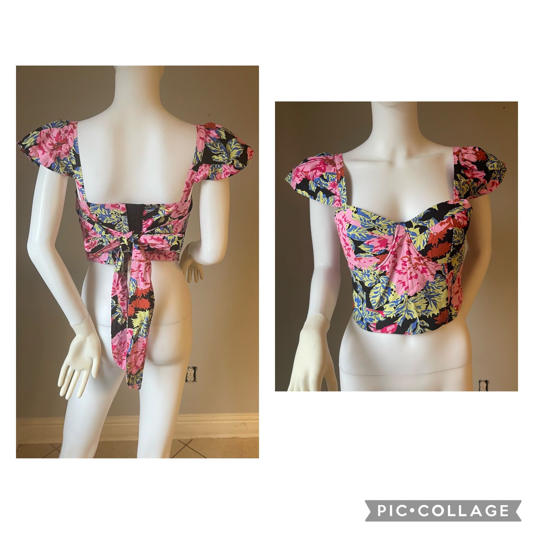 New Women’s floral corset top  Size Small New with tags  Straps are tied around  Corset can be tightened or loosened by using the hooks in the corset 