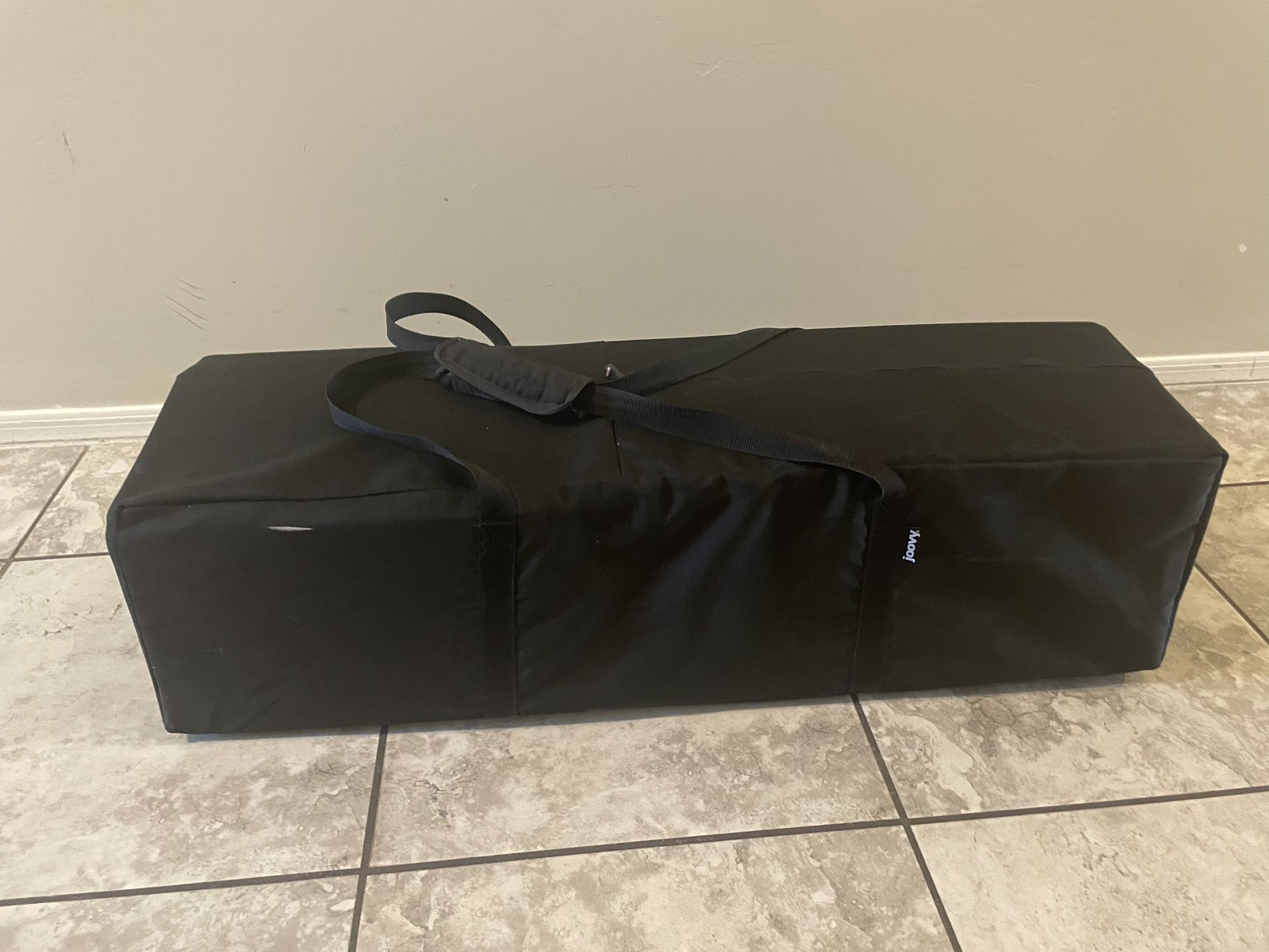 Joovy Pack and Play with Travel Case