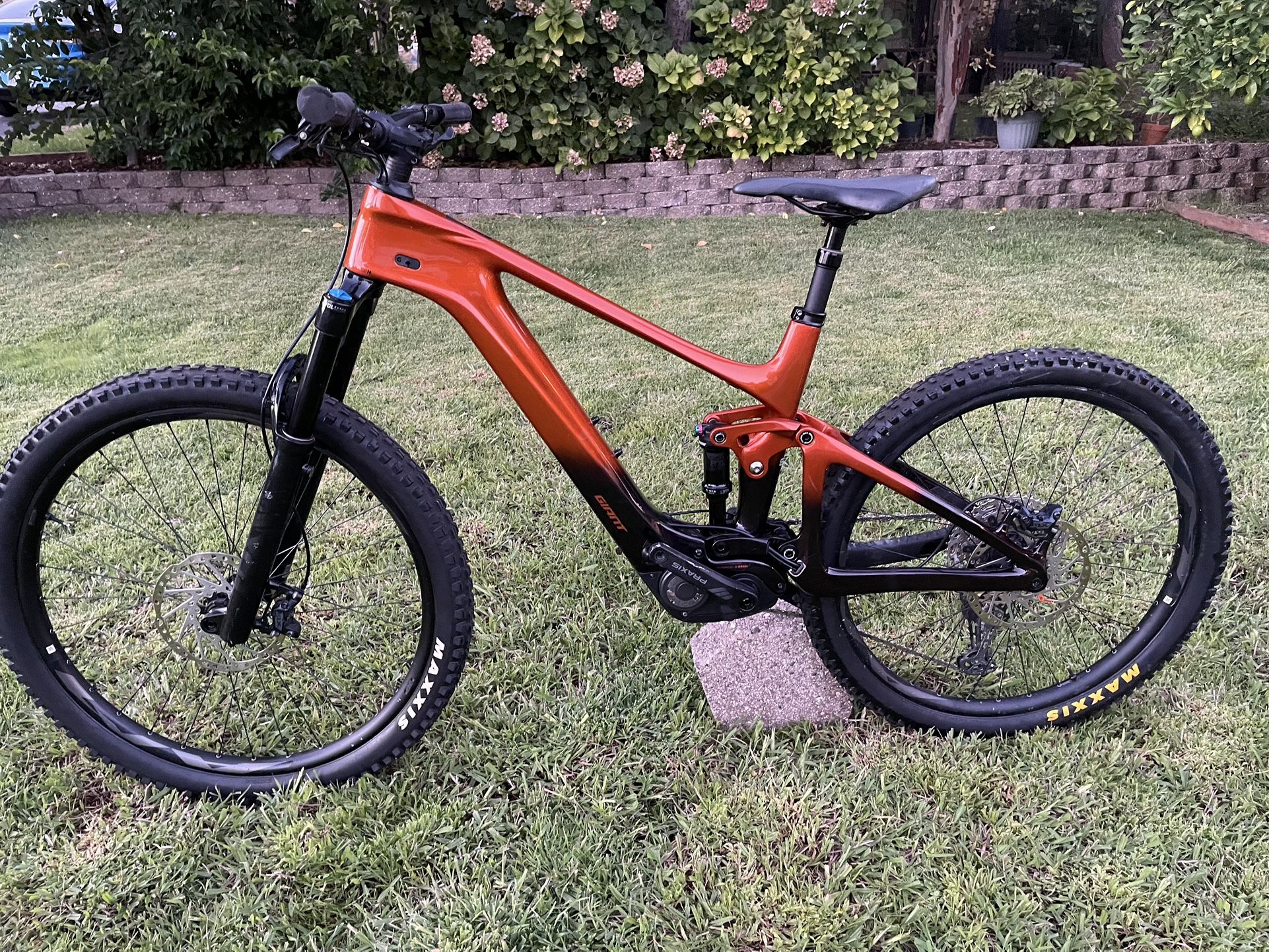 2024 Giant Trance X Advanced E+ 