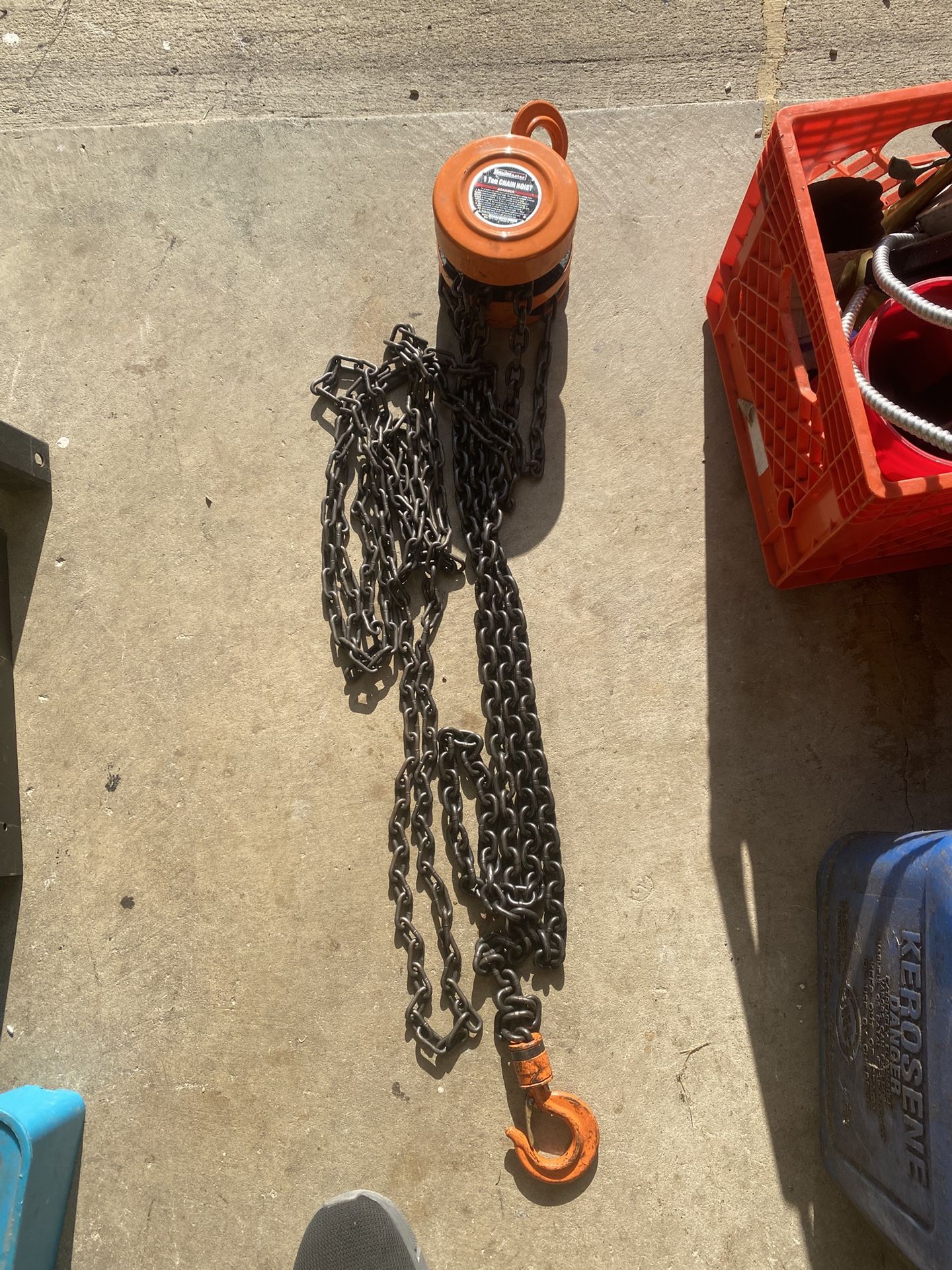 Haul Master 1 Ton Chain Hoist