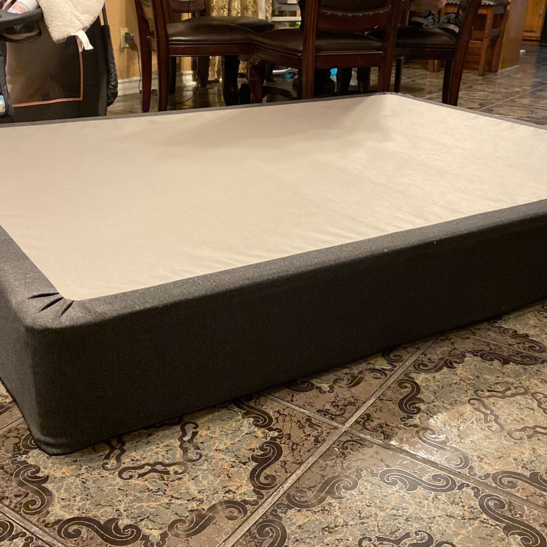 Queen Box Spring for Sale in San Antonio, TX OfferUp