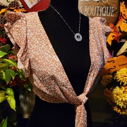 SHEIN Floral Wrap Crop Top