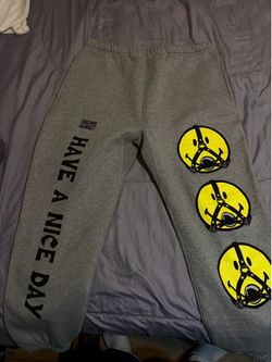 Chinatown Market x Dolls Kill Smiley Ball Gag Sweatpants (Large)