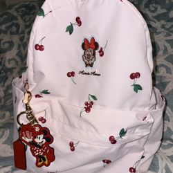 Disneyland Minnie Mouse Backpack+Coach Hangtag New