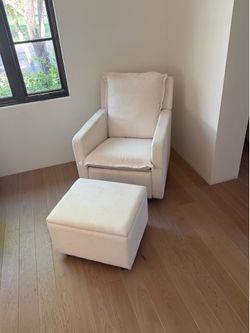 Premium Nursery Recliner