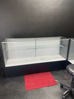 6 foot display case new in box  $350