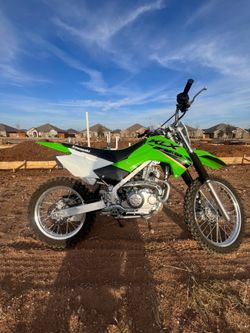 21 Kawasaki KLX 140 RL