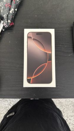 Unlocked iPhone 16 Pro Max 256gb