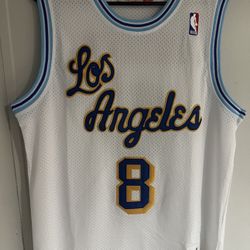 Kobe Bryant Jersey #8