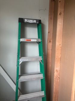 Franklin Fiberglass 6ft Ladder