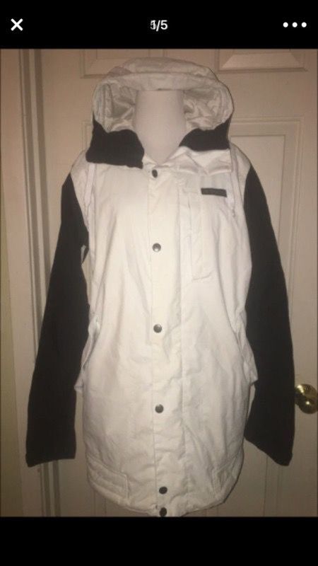 Men's size small BURTON snowboarding ski jacket dry ride