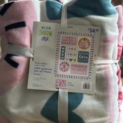 No Sew Throw Kit-“Breast Cancer Warrior “