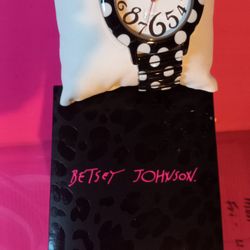 "Betsey Johnson" Jazzy Diva Wristwatch 