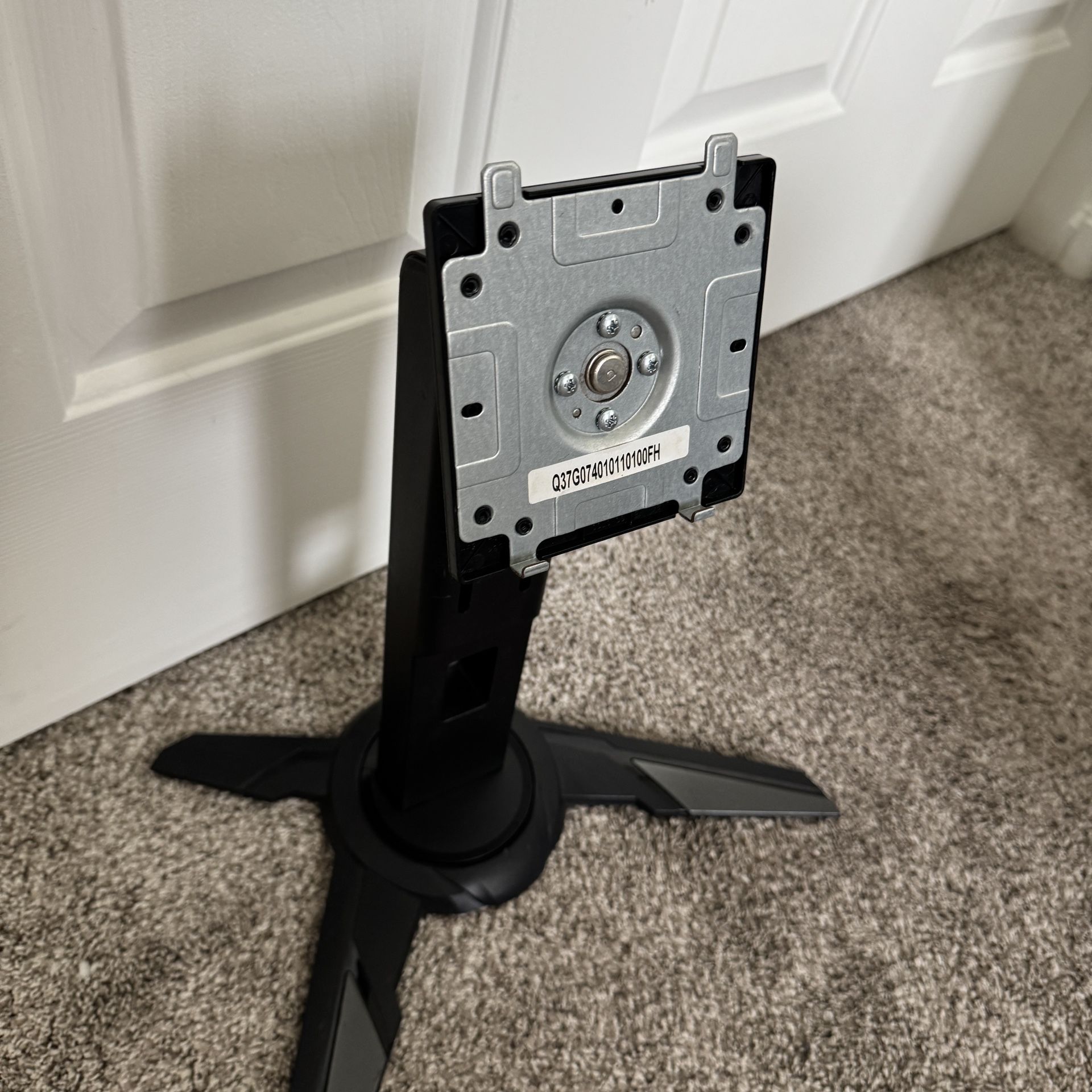 Monitor Mount