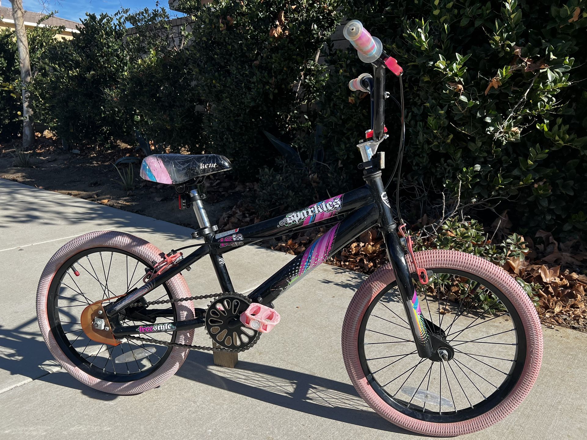 Kent Sparkles 18” BMX Bike