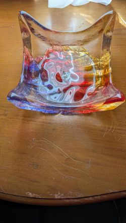 Mikasa Tri-colored Glass bowl