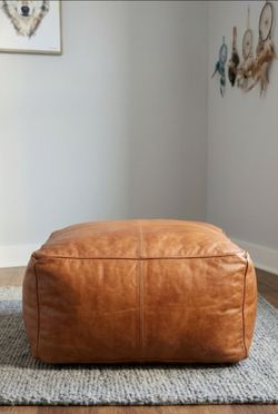 Calvin Klein Ottoman Puff OBO Great Condition
