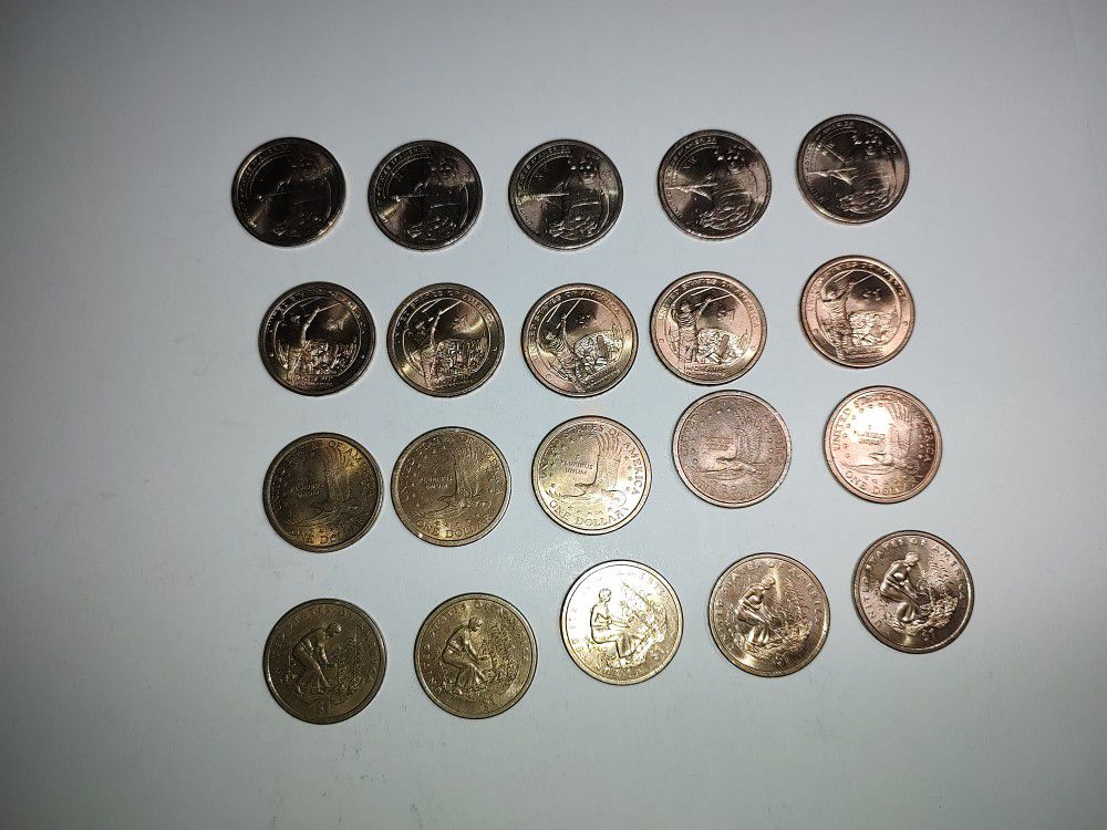 Lot of (20) 2000, 2014, 2015, 2009 D&P Sacagawea Dollars