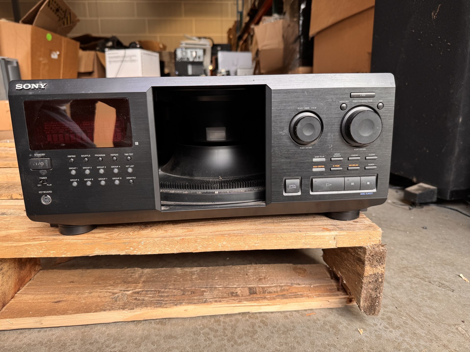 Sony Compact Disc Player CDP CX400 With Remote