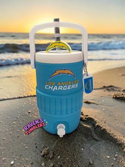 Chargers can cooler