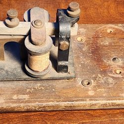 Antique 1870s Signal Electric Mfg. Co. Telegraph Machine