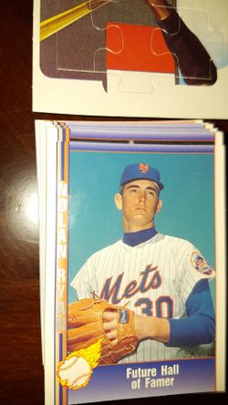 BASEBALL CARDS