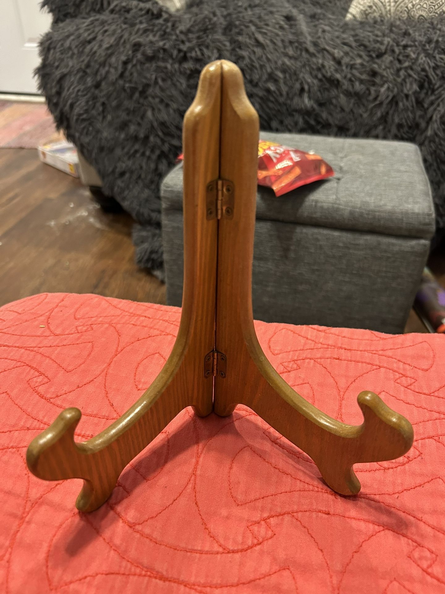 Brown Wood Grain 8” Plate Stand Easel Display Holder