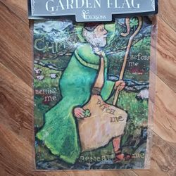 Dicksons Inspirational St. Patricks  Garden Flag Readable From Both Sides 
By Lagron-Miller Company 