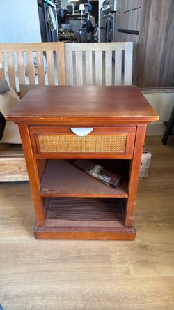 Wood side table with drawer