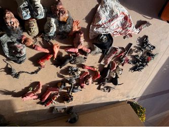 Halloween props lot