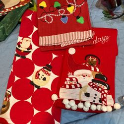 3 New Kitchen Towels. 