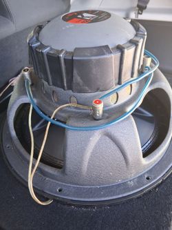 12" Kicker or Works Good