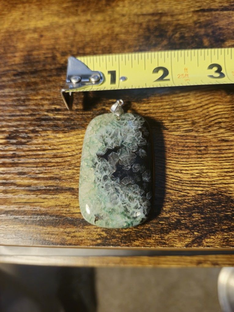Green & Black Pendant