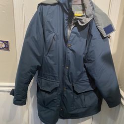 LL Bean Mens Size Large Tall Thinsulate and Gore-Tex Parka with Hood