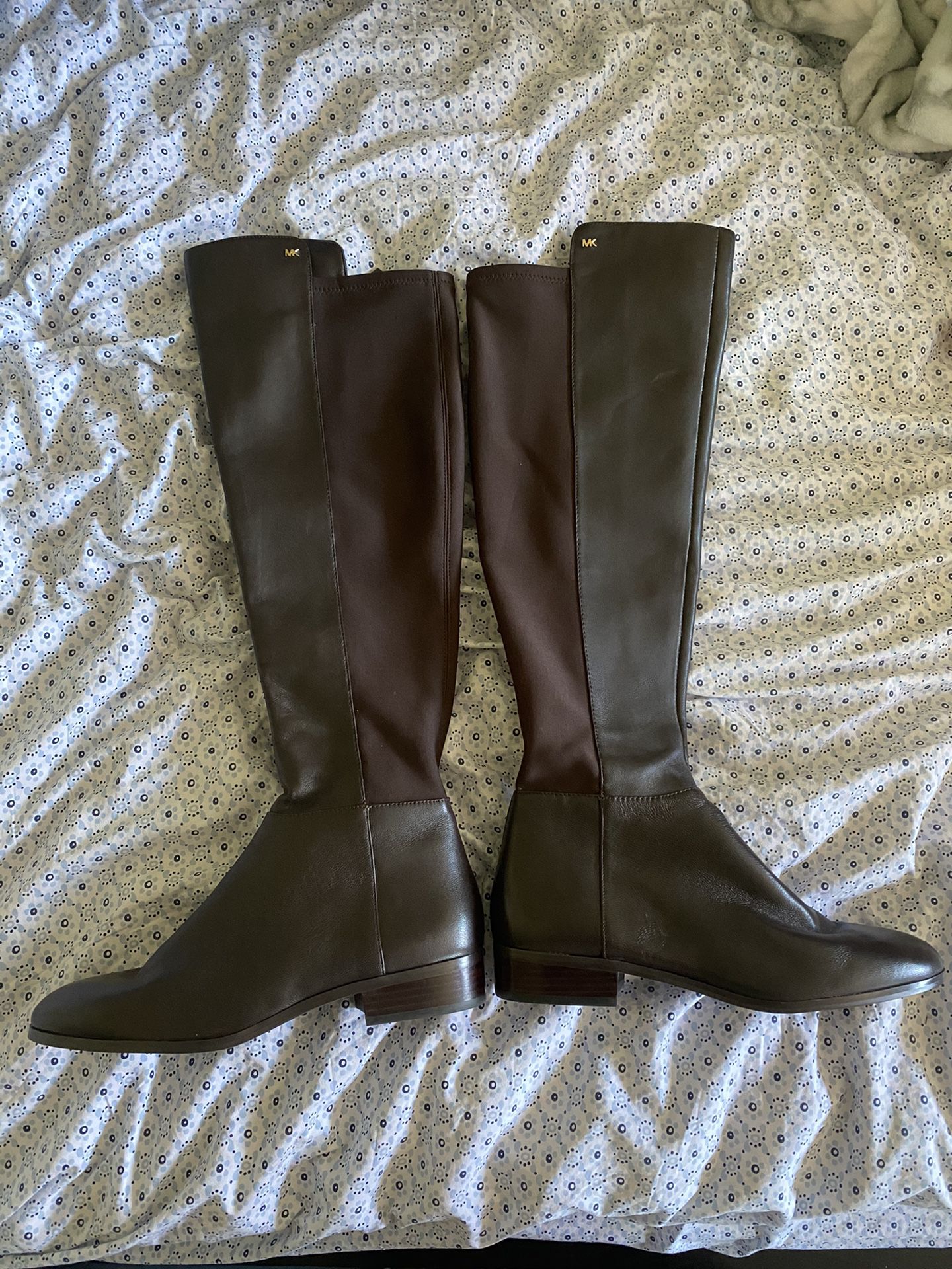 Michael Kors Brown Boots Size 8 M (New)