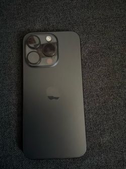 iPhone 15 pro 256 GB black titanium