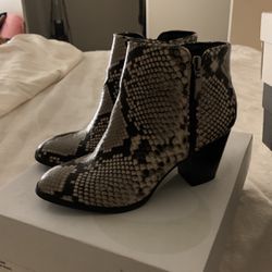 Style & Co Snakeskin Ankle Boot Size 7