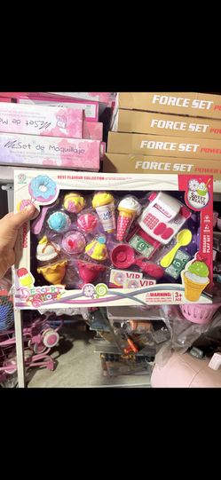 12 Dollars New Playset Toy 