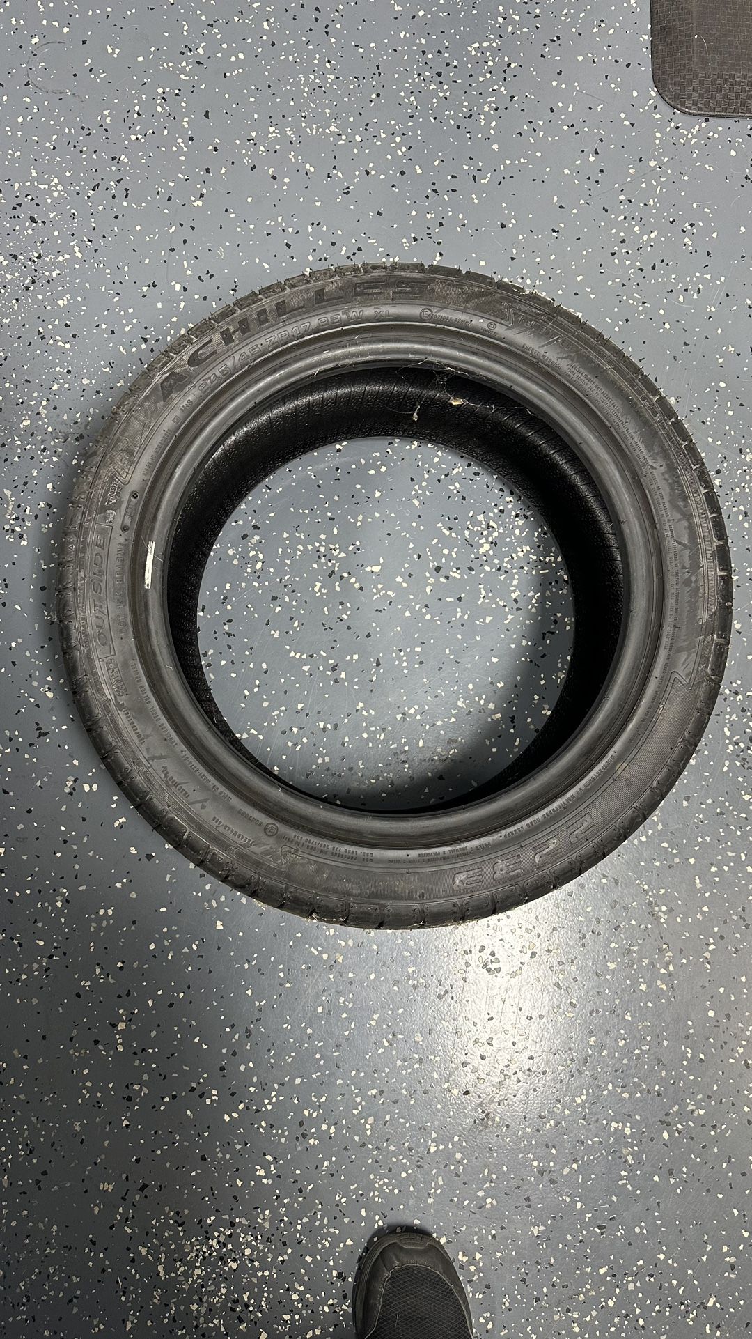 tire 245/45ZR17 99W