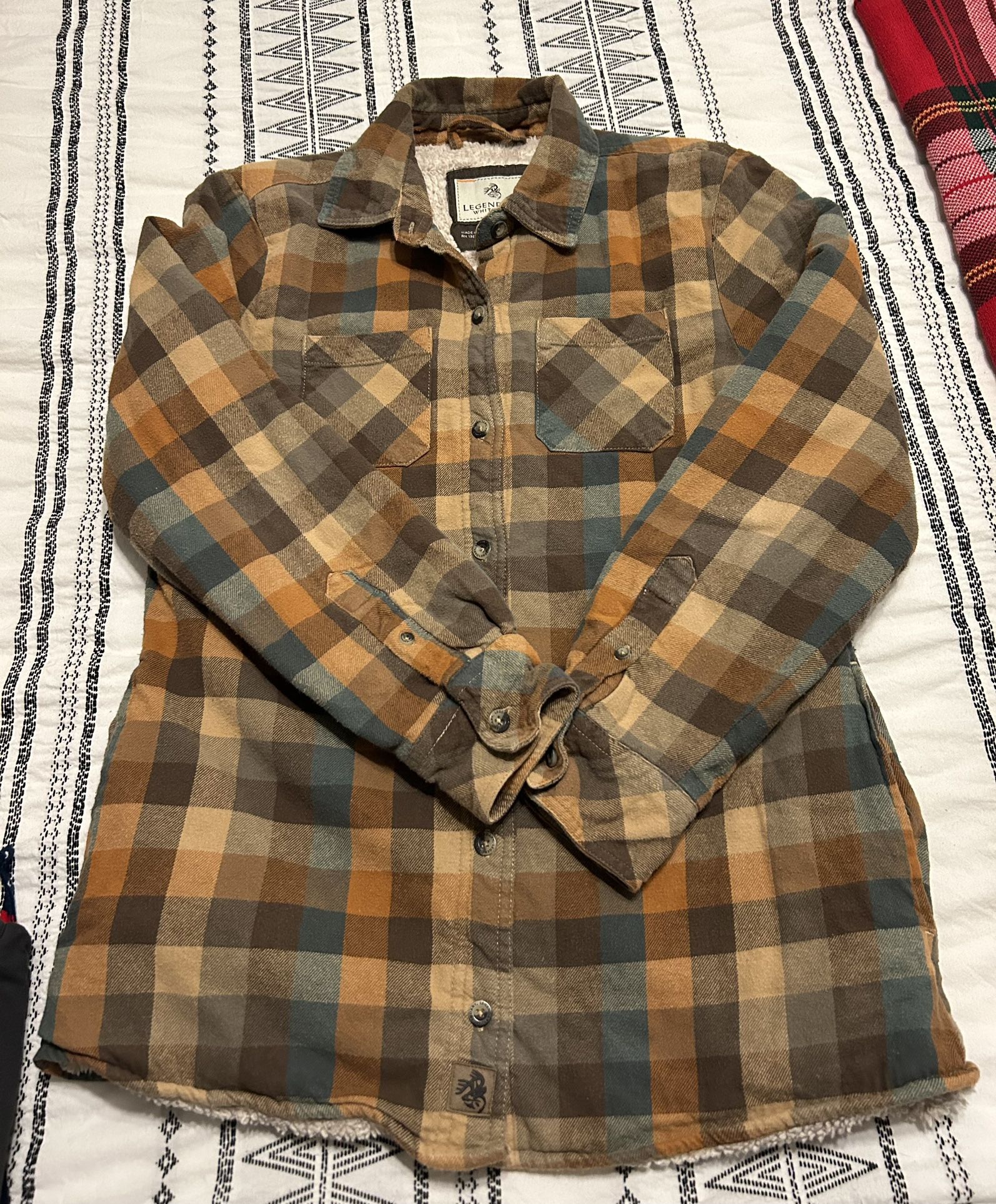 Women’s Legendary Whitetails Sherpa Lined Flannel Size S