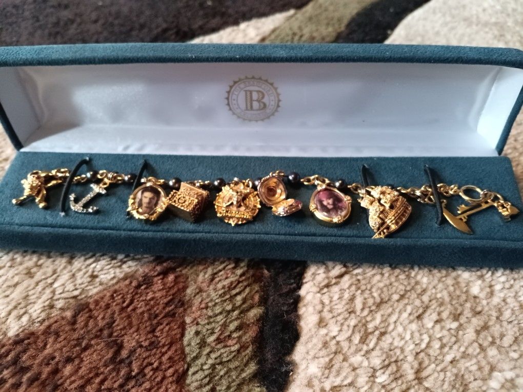 Pirates Of The CARIBBEAN BRACLET